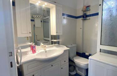 The Sea View Apartment - Foto 16