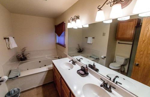 Mountain View Playhouse Near Yosemite & Bass Lake - Foto 15