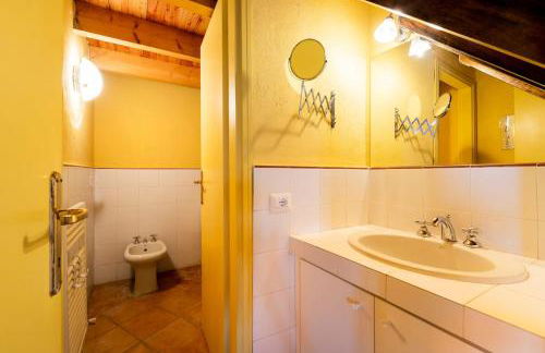 Charming Villa with Private Pool in Vesime - Foto 9