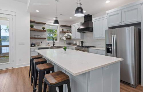 Modern Lakefront 2 Kings Private Putting Green - Foto 22