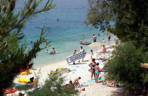 Authentic Dalmatian Hillside Escape With Pool, Sauna & BBQ - Photo 9