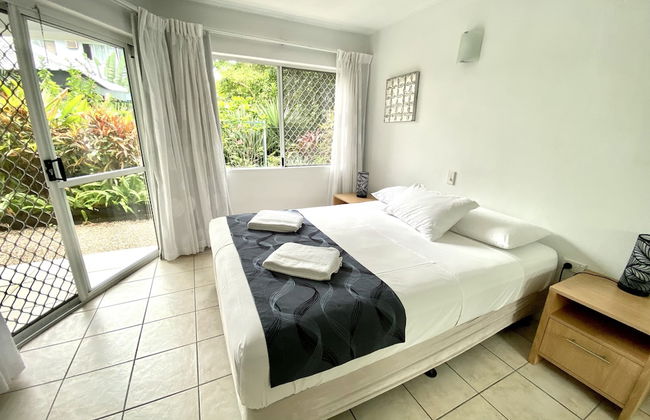 Reef Gateway Apartments - Photo 4