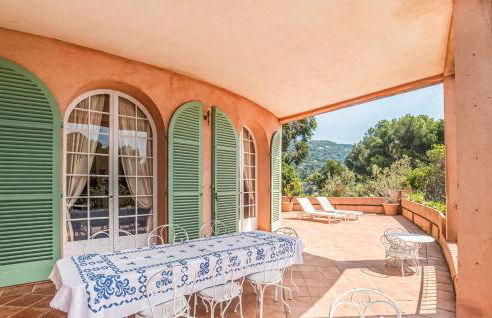 Villa la Malpagne, 400m2 les pieds dans l'eau - Foto 9