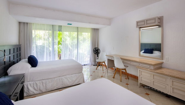 Cancun Jr Suite en resort vista al mar - Foto 3, Habitación