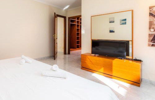 Cas Bunyoler - Photo 25