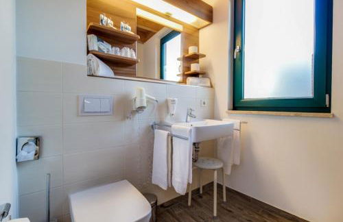 LAGOVIDA Hafenhaus l am Störmthaler See - Foto 12