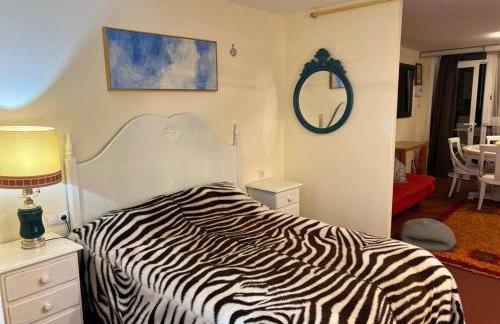 Apartamento abierto con patio - Photo 15