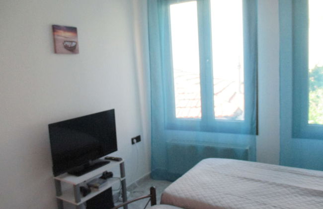 Castle Home Apartments - Foto 14