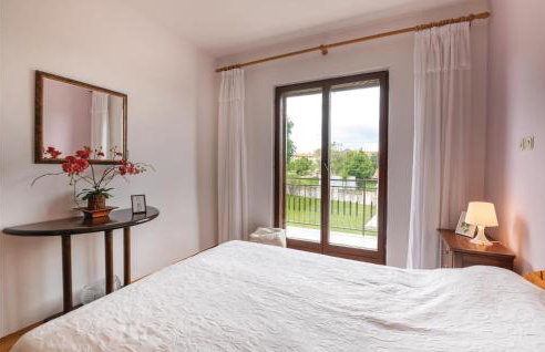 Beautiful Apartment In Hrboki With Wifi - Photo 30