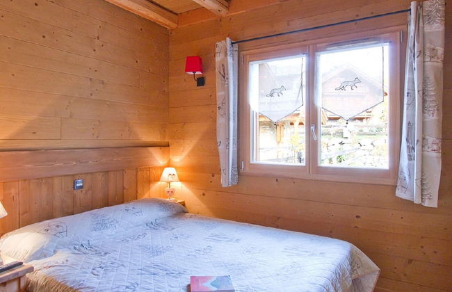 Chalet in Les Deux Alpes With Private Pool - Photo 2