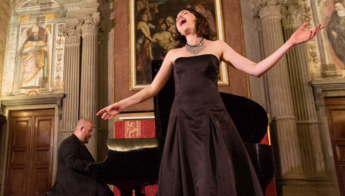 Concert d'opéra à l'église de Santa Monaca