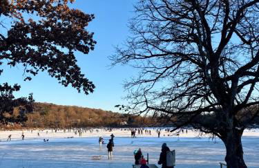 Snug Stays 1 I 3-Zimmer Design Apartment am See mit Garten I Home Office I Highspeed Wifi - Foto 33