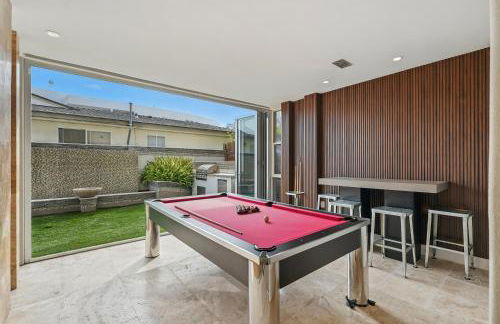 The Wave House! Custom Gem with Panoramic Views, Fire Pit, BBQ, Pool Table - Foto 50