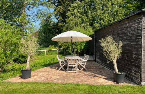 Stylish 1-bed Cottage Escape in Piddlehinton - Photo 19