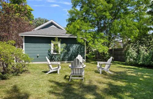 The Fourth Oak by Juniper Holiday + Home - Photo 24