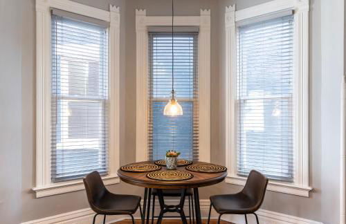 Main Street 2BR, Walk to Bars, Stadiums, Downtown - Foto 10