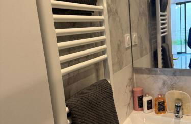 T2 modern - 10 min from Paris - Foto 8