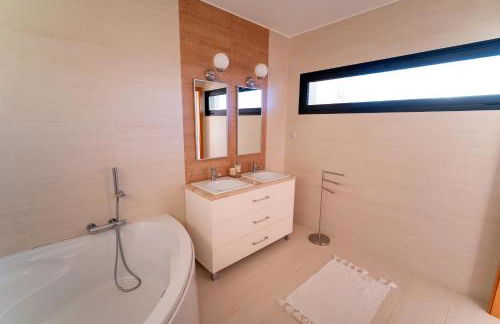 Beach Sunset Villa 100m from Ocean & Beach - Foto 26