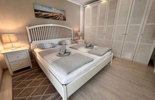 Sky & Sand Homes Storchennest I Cozy Wohnung fuer 4 Gäste mit Terrasse und Parkgarten im Reetdachanwesen in SPO - Photo 5