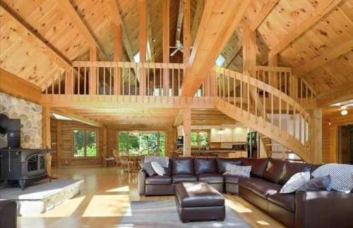 Lakefront Log Home on Huge Lake in Private Cove - Foto 49