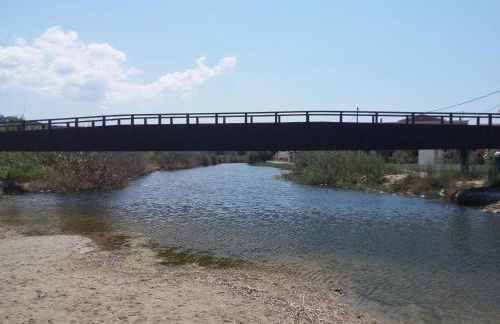 Beautiful nearby beach house with garden, private pool and large yard - Foto 73