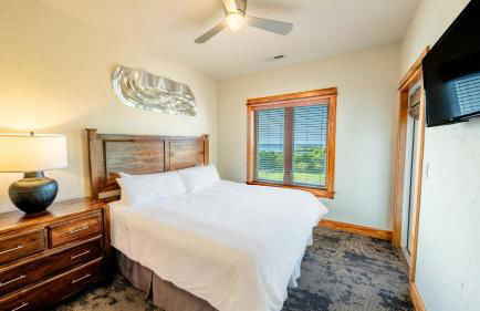 The Slick - Waterfront 3-Bedroom, 3-Bathroom Penthouse Suite at REAL Watersports - Foto 16