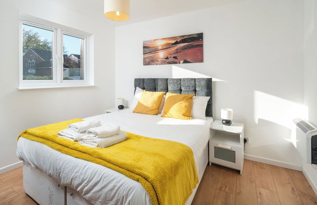 Spacious 1 Bedroom Apartment w/ Parking in Crawley - Foto 2