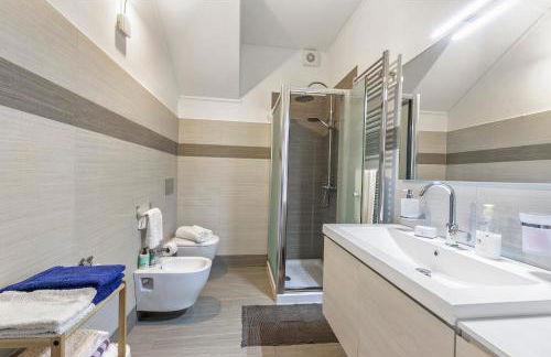 Little Mermaid of Stresa - Happy Rentals - Foto 12