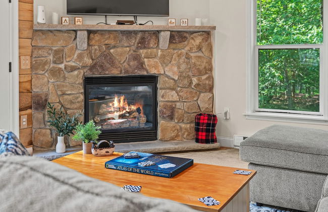 Alpine Serenity by Avantstay Beach Lake Access Theater Deck Playroom - Foto 8