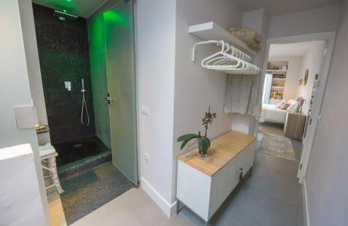 Awesome Penthouse - Photo 29