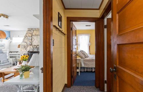 Charming 2-Bedroom Strong Cottage in Twin Lake, MI - Foto 14