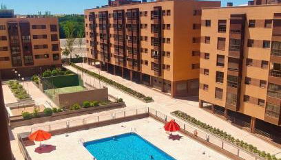 Campezo Suite Madrid Airport - Photo 5