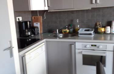 APPARTEMENT AU CALME AVEC PISCINE ET PARKING dans résidence securisée - Foto 6