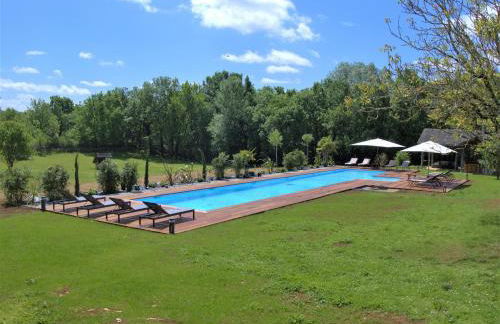 Domaine de Fangal, Pgeonnier 2p, maison 8p - piscine 25m - gîtes climatisés - Foto 5