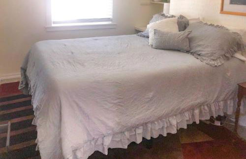 Wine Country Retreat at Private Creekside House! - Foto 21