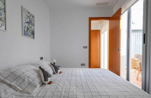 Casa particular en la playa a pocos metros del mar con garaje - Foto 20