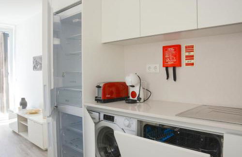 Casa Luminosa - 160m to the beach, located in the Historical Center of Sesimbra - Foto 8