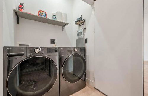 The Valley Nest Backyard Gameroom - Foto 15