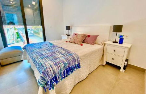 CHALET CON PISCINA PRIVADA EN LA URB. DE PUERTO REY - Foto 16