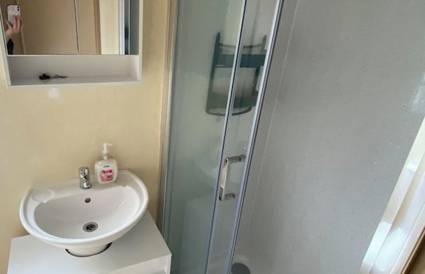 Captivating 3-bed Caravan at Golden Palm Skegness - Foto 8