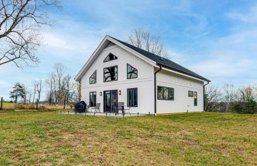 Peaceful Farmhouse Retreat 6 Mi to Virginia Tech! - Foto 24