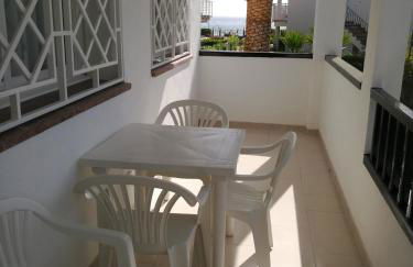 Apartamento para 4 personas con piscinas - Foto 4