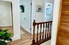 Spacious 4BR home w 2BA, a workspace & king bed! - Foto 51