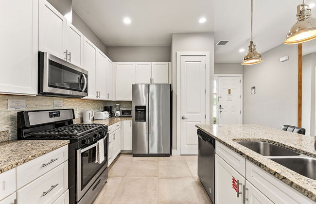 4 BR 4 BA Villa 5min Disneyworld 1804ft Gym - Foto 39