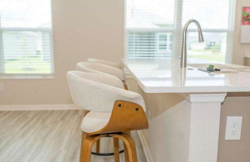 The Villages Retreat- Free Coffee Brand New - Foto 9