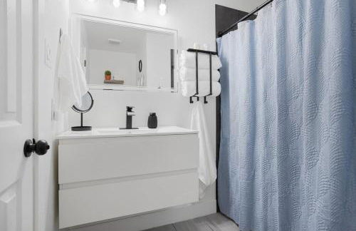 The Birch House - Serene Texas Lake Retreat - Foto 14