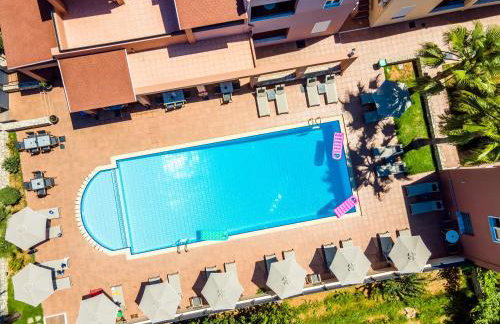 Theos Holidays Apartments - Foto 25