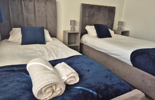 Entire House - Cheshire Oaks/Ellesmere Port - Foto 14