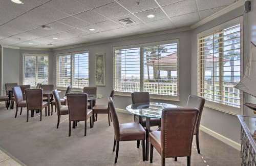 Gulf Views and Pool Access Coral Reef Resort Condo - Foto 24