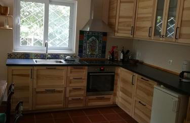 Villa with big garden - Foto 2